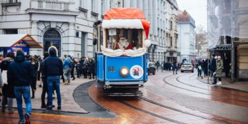 Christmas in Croatia: Coast or Zagreb? A Couples’ Verdict